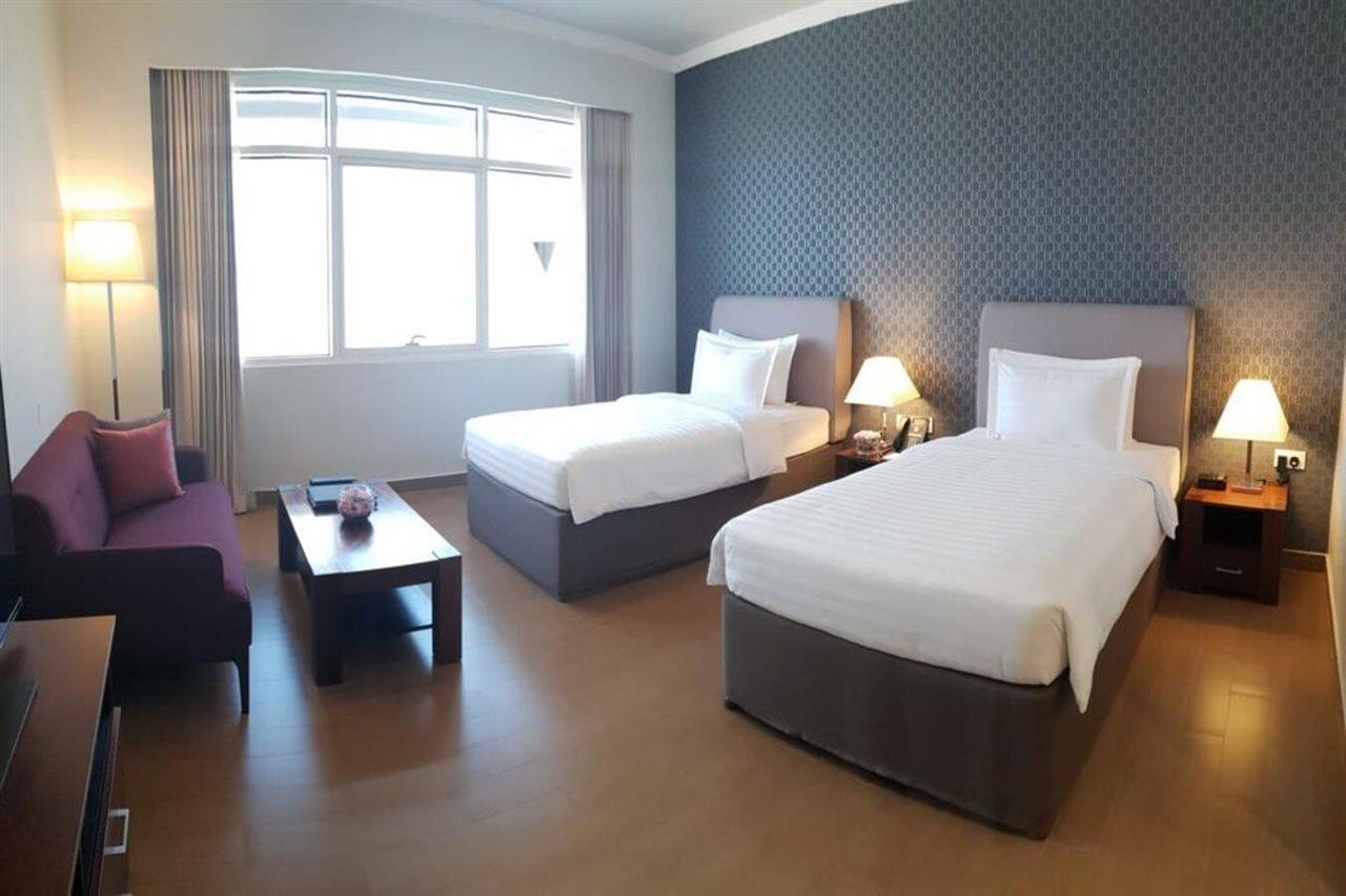 The Curve Hotel Doha Exterior foto