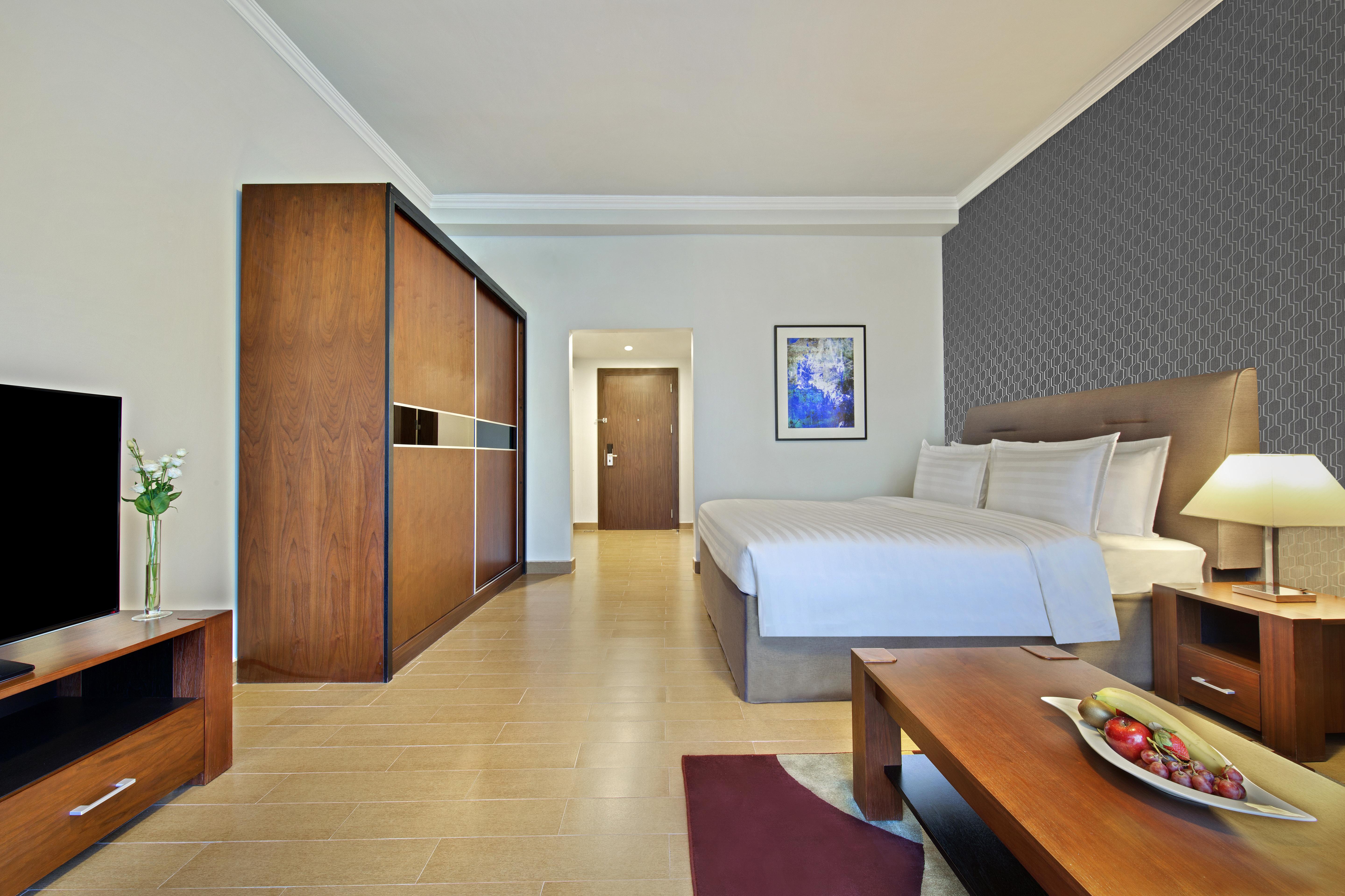 The Curve Hotel Doha Exterior foto